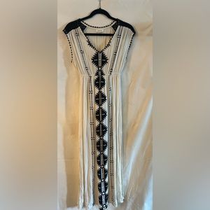 Sleeveless, v-neck, embroidered detail, black white boho, maxi dress LARGE